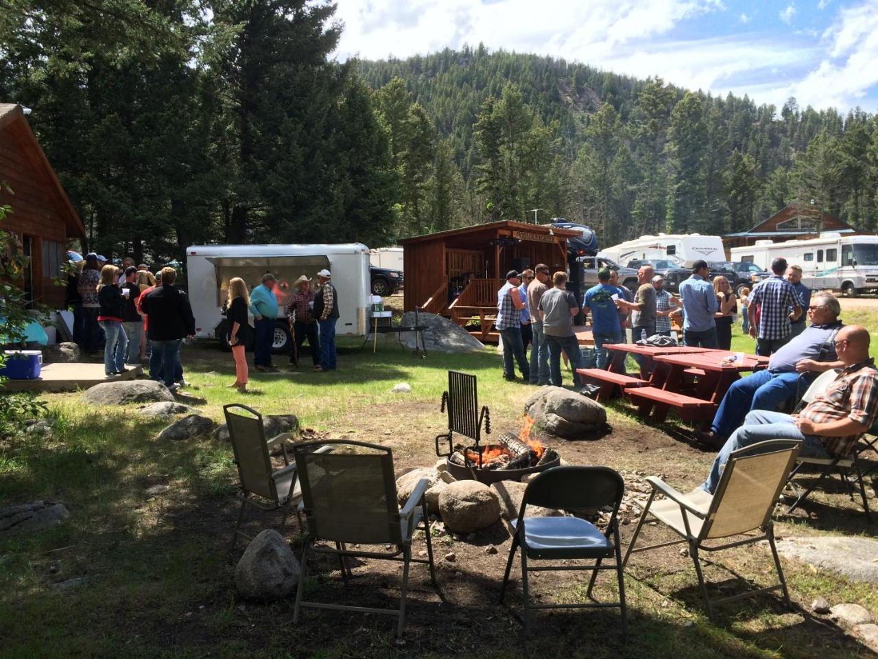 Boulder Creek Lodge Maxville Buitenkant foto