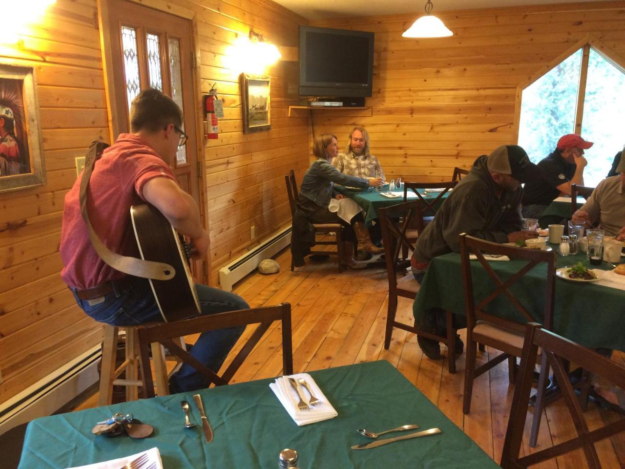 Boulder Creek Lodge Maxville Buitenkant foto