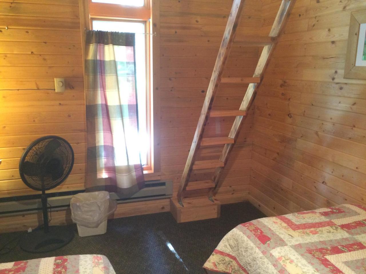 Boulder Creek Lodge Maxville Buitenkant foto